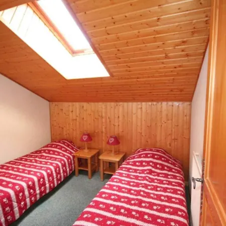 Spacious In With Ski-storage
